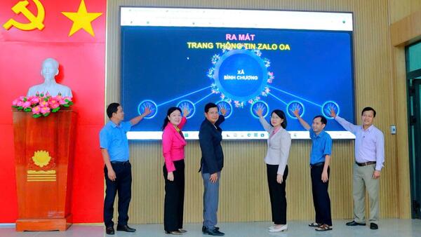 Bình Chương ký kết hợp tác chuyển đổi số với Viettel, VNPT Quảng Ngãi và ra mắt trang Zalo OA của UBND xã Bình Chương